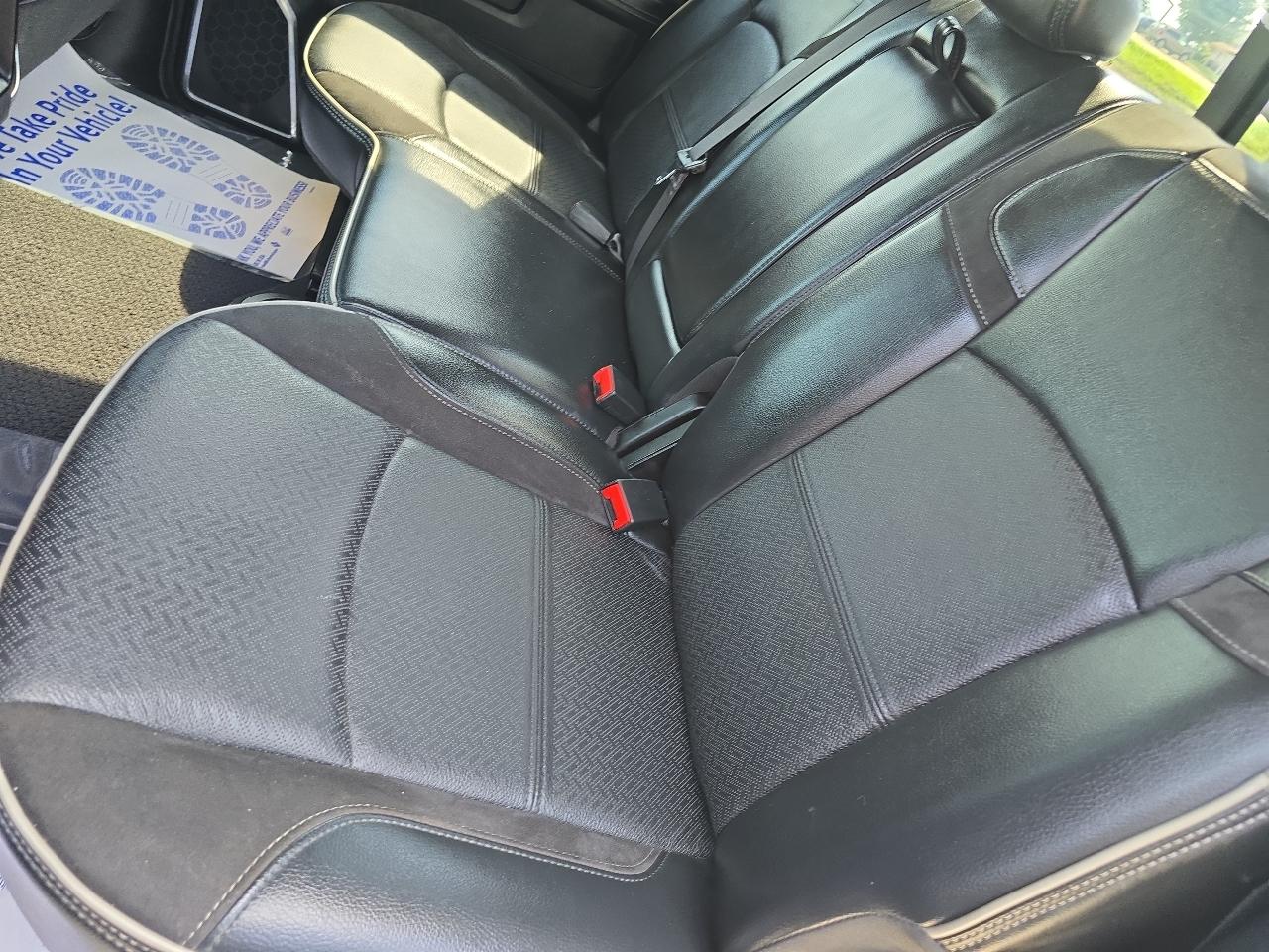 RAM 2500 Laramie 4x4 Crew Cab 6'4" Box 2022
