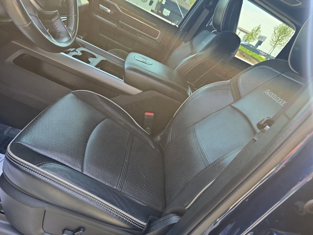 RAM 2500 Laramie 4x4 Crew Cab 6'4" Box 2022