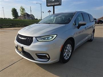 2023 Chrysler Pacifica Touring L FWD