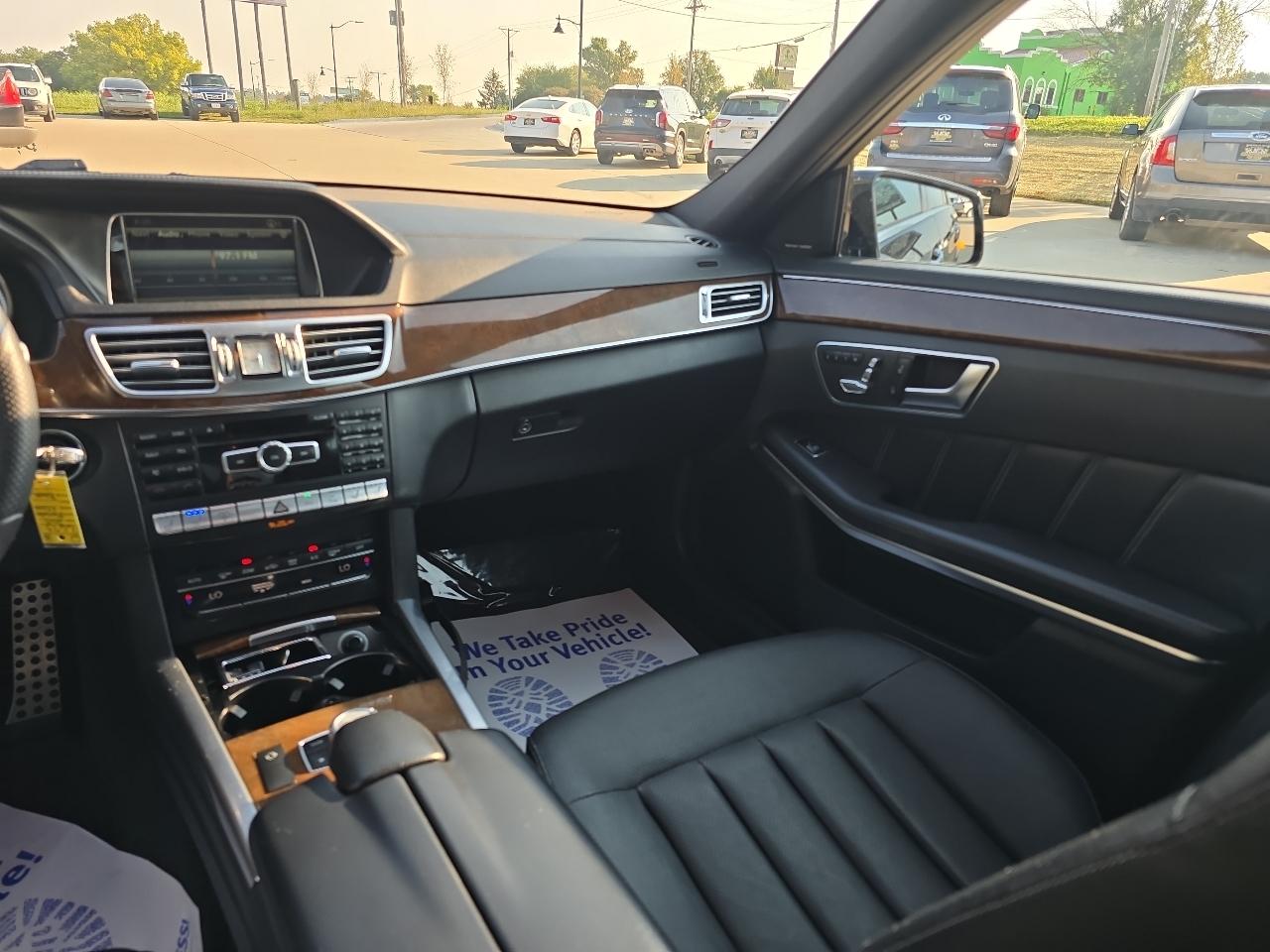 Mercedes-Benz E-Class 4dr Sdn E 400 4MATIC 2015