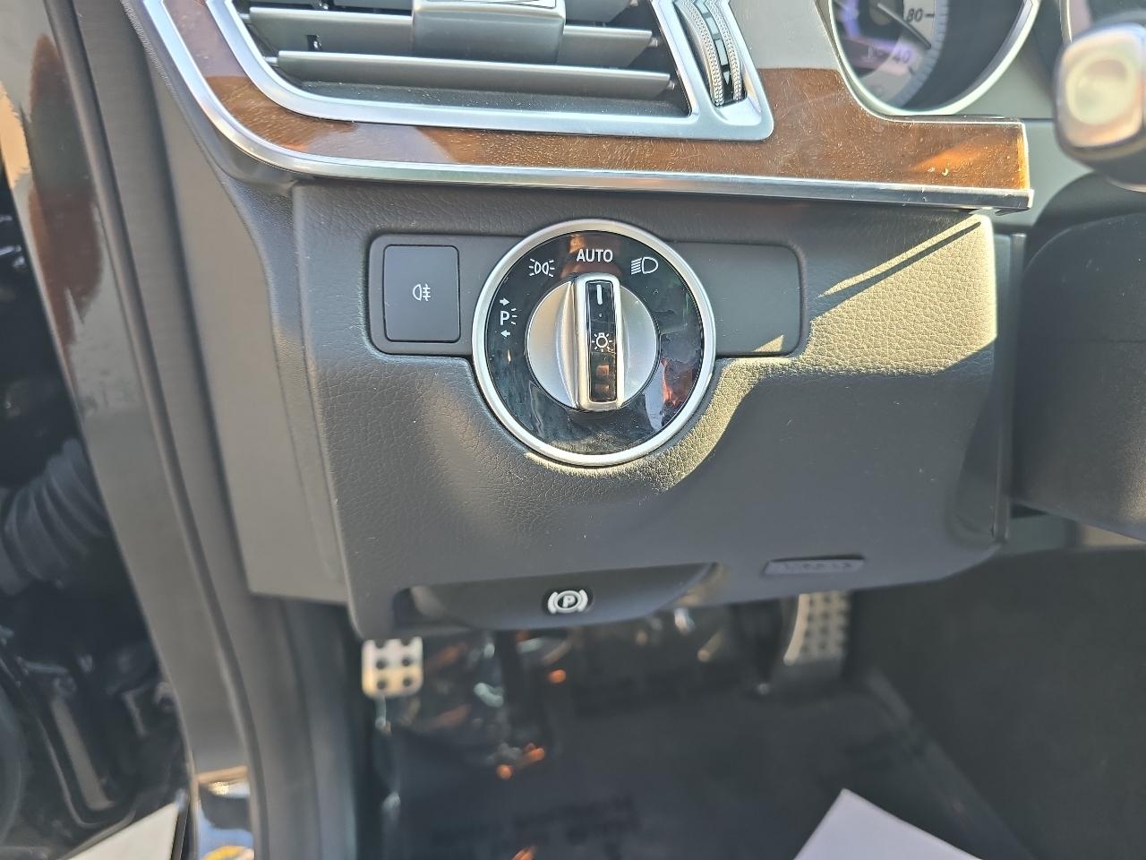 Mercedes-Benz E-Class 4dr Sdn E 400 4MATIC 2015
