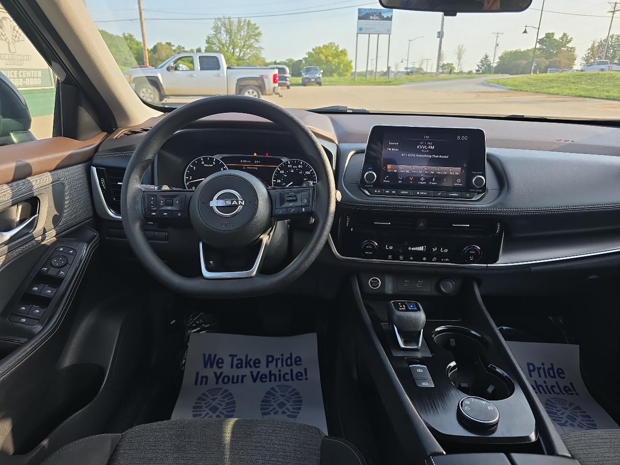 Nissan Rogue AWD SV 2022