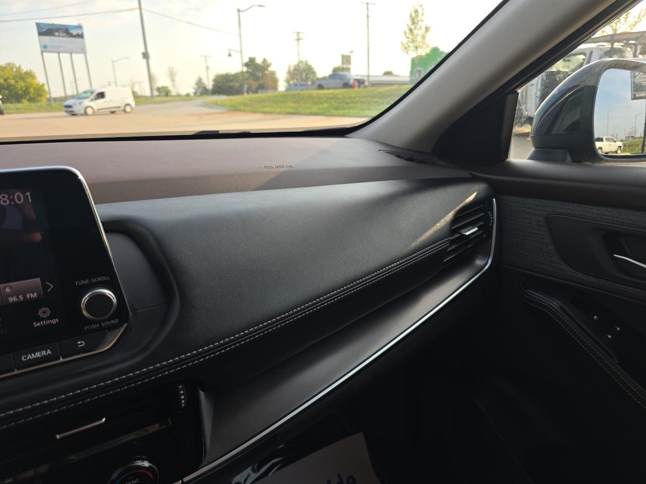 Nissan Rogue AWD SV 2022