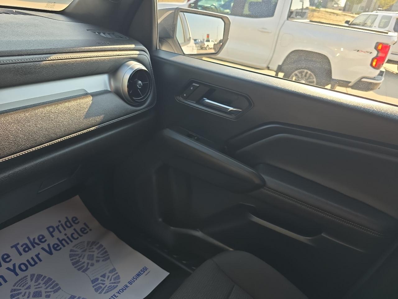 Chevrolet Colorado 4WD Crew Cab LT 2023