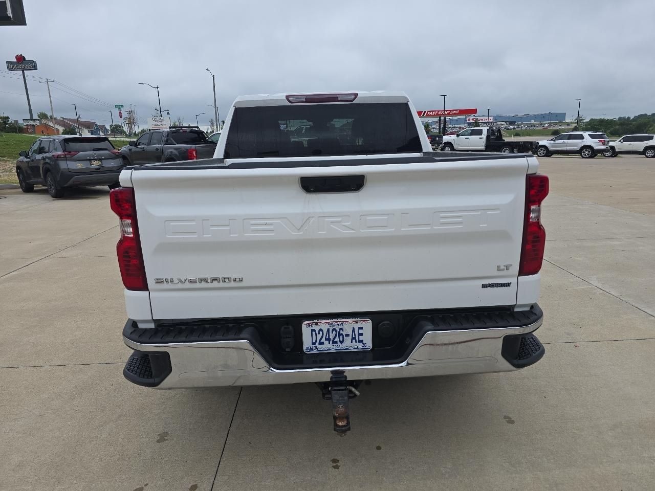 Chevrolet Silverado 1500 4WD Crew Cab 147" LT w/1LT 2023