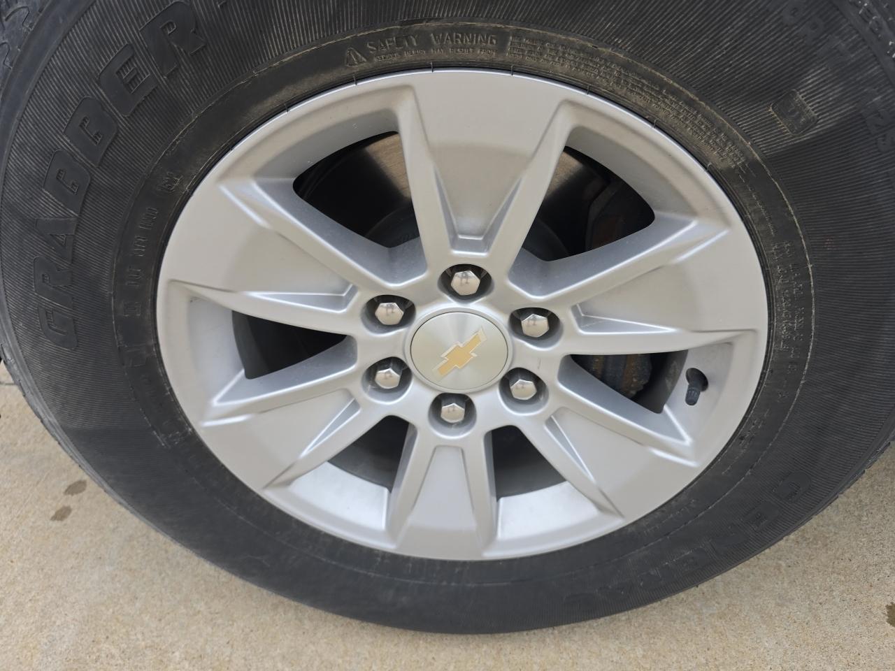 Chevrolet Silverado 1500 4WD Crew Cab 147" LT w/1LT 2023