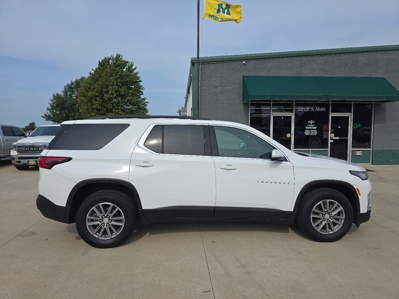 Chevrolet Traverse FWD 4dr LT Leather w/3LT 2023