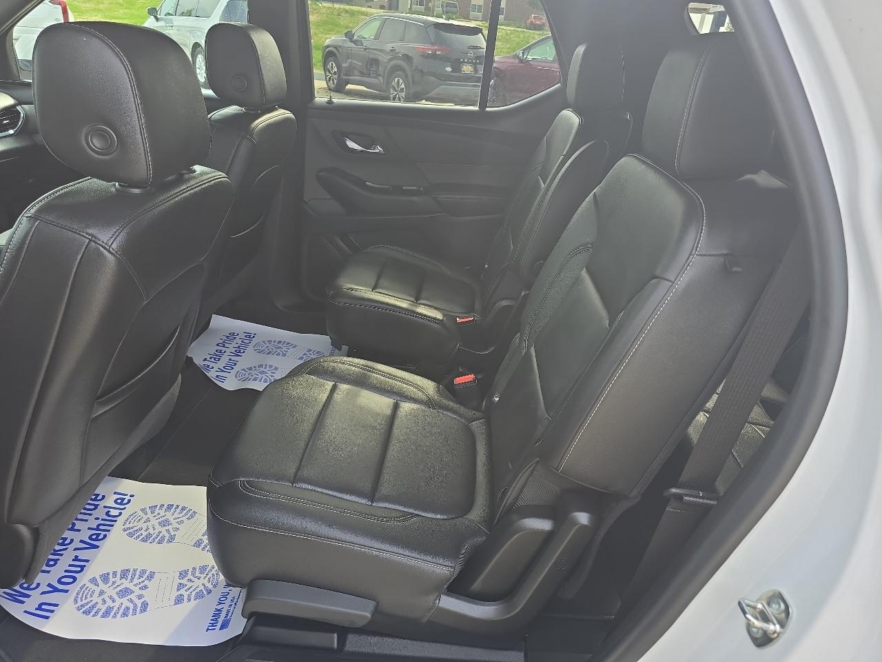 Chevrolet Traverse FWD 4dr LT Leather w/3LT 2023