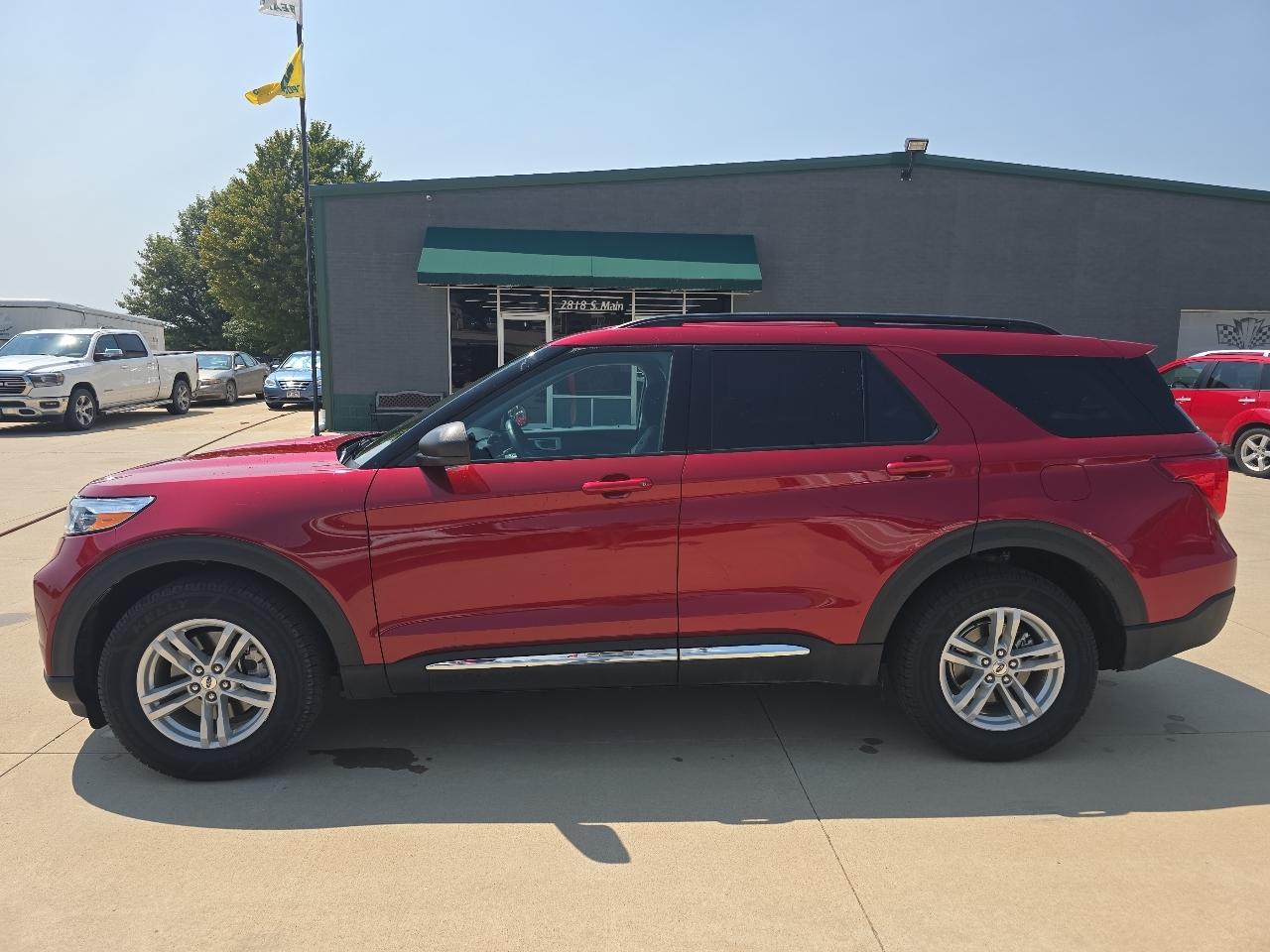 Ford Explorer XLT 4WD 2022