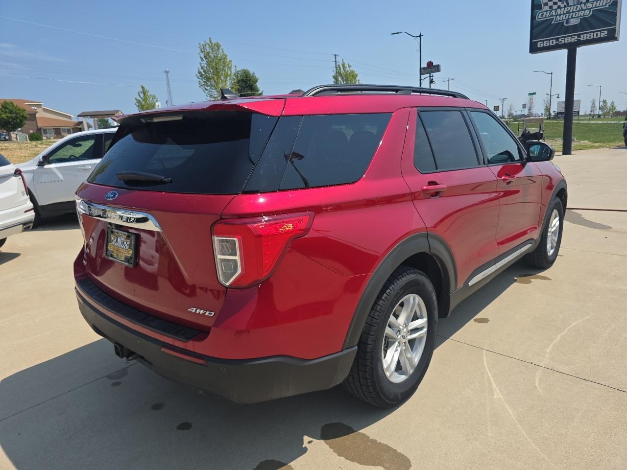 Ford Explorer XLT 4WD 2022
