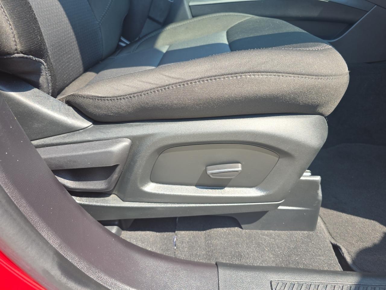 Ford Explorer XLT 4WD 2022