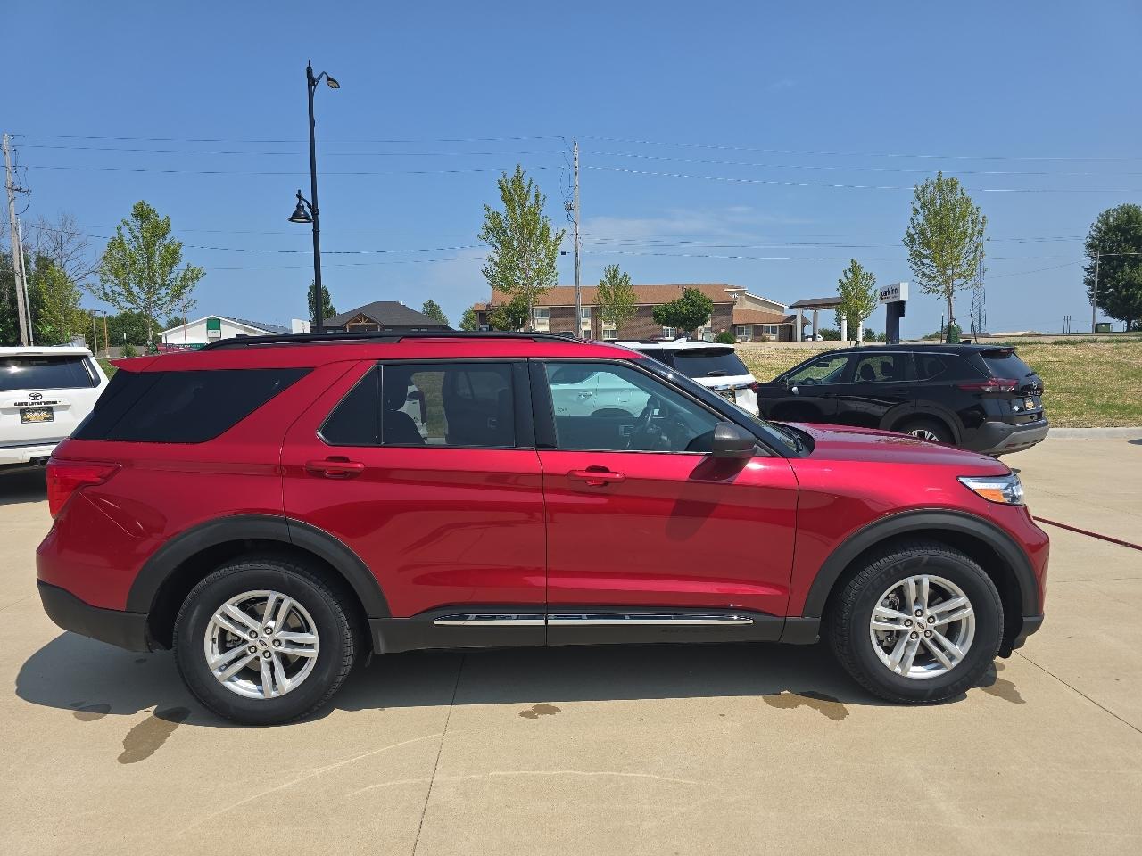 Ford Explorer XLT 4WD 2022