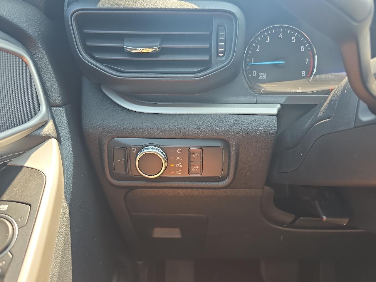 Ford Explorer XLT 4WD 2022