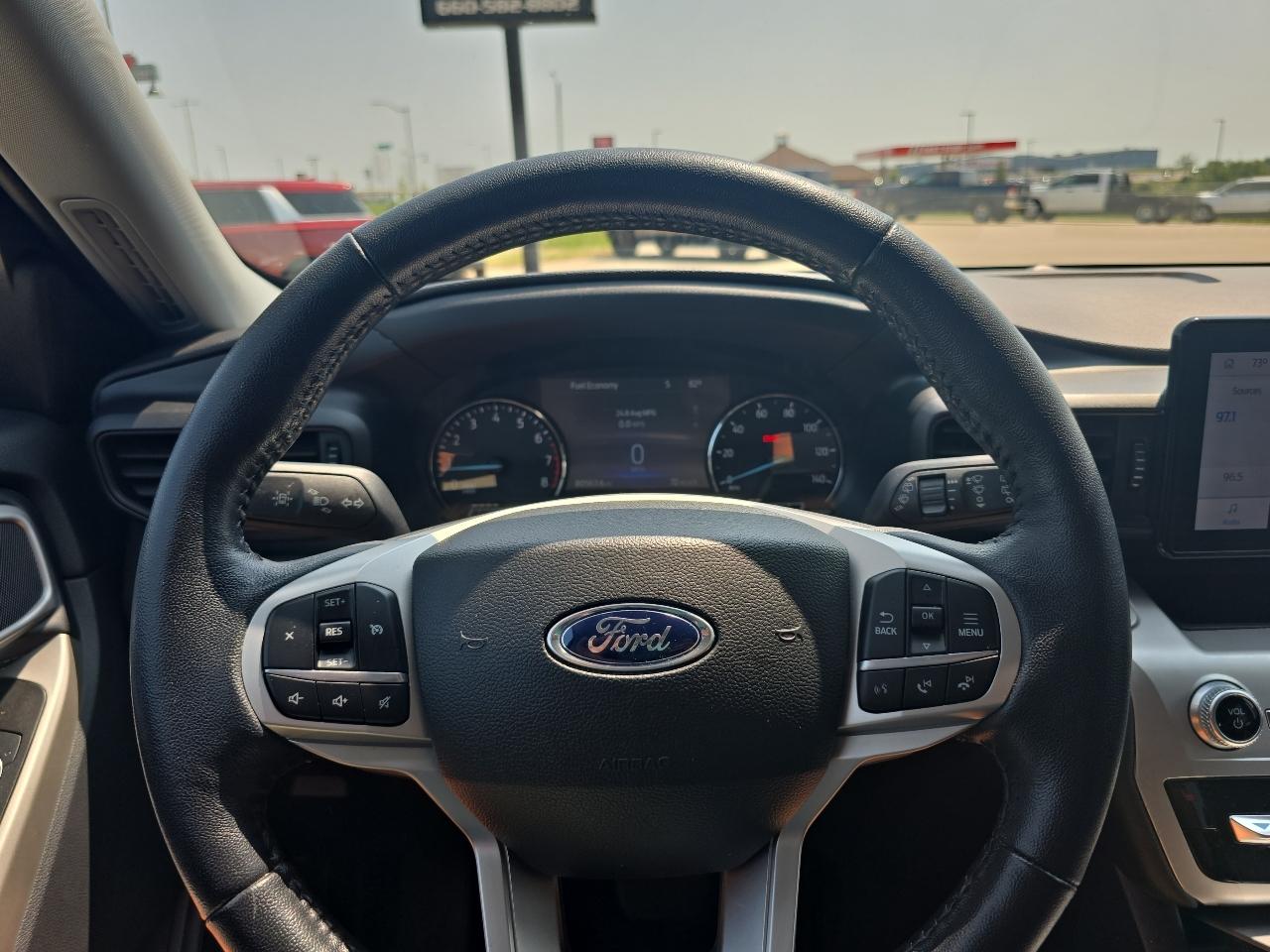 Ford Explorer XLT 4WD 2022