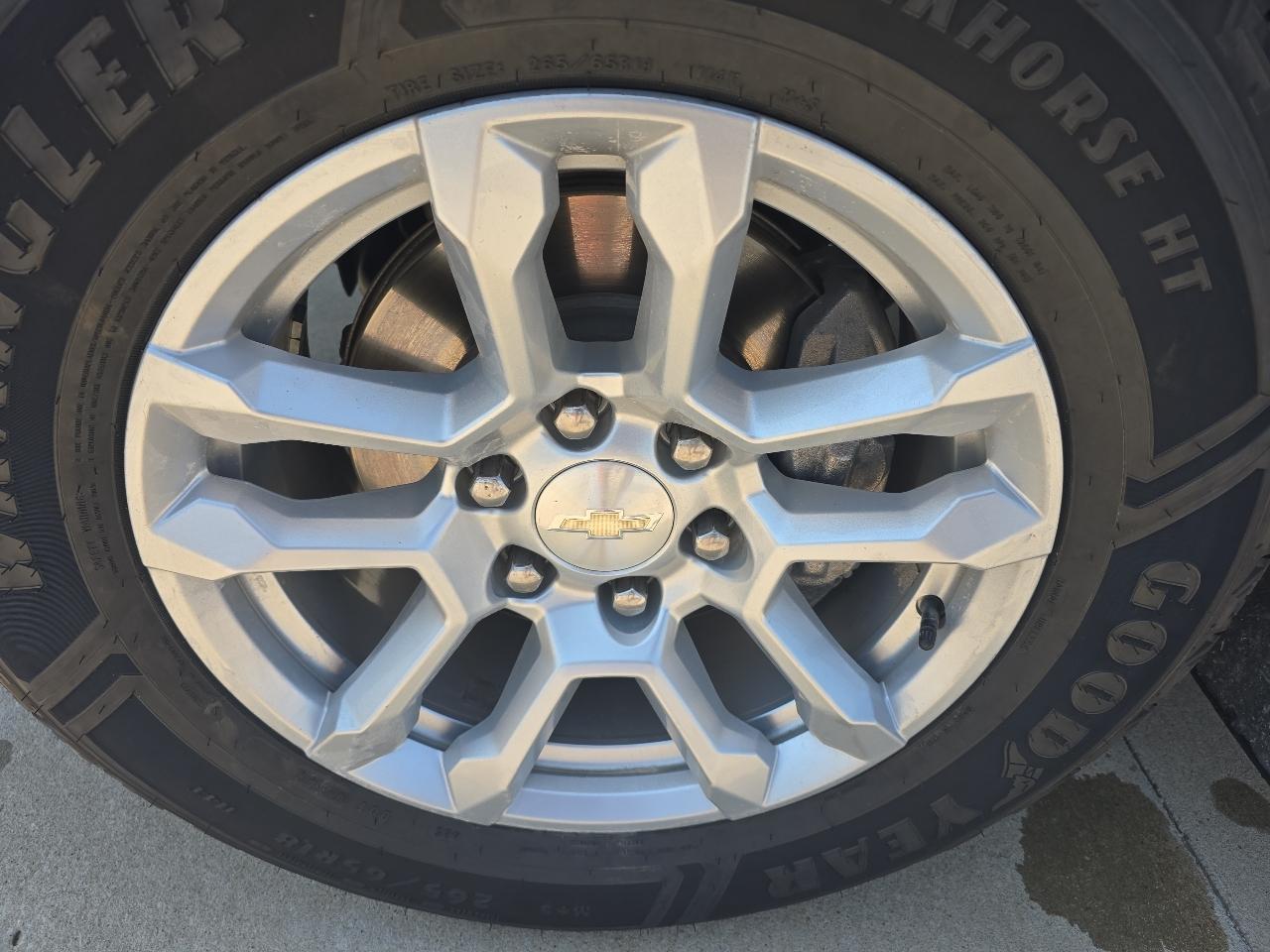 Chevrolet Silverado 1500 4WD Crew Cab 147" LT w/1LT 2024