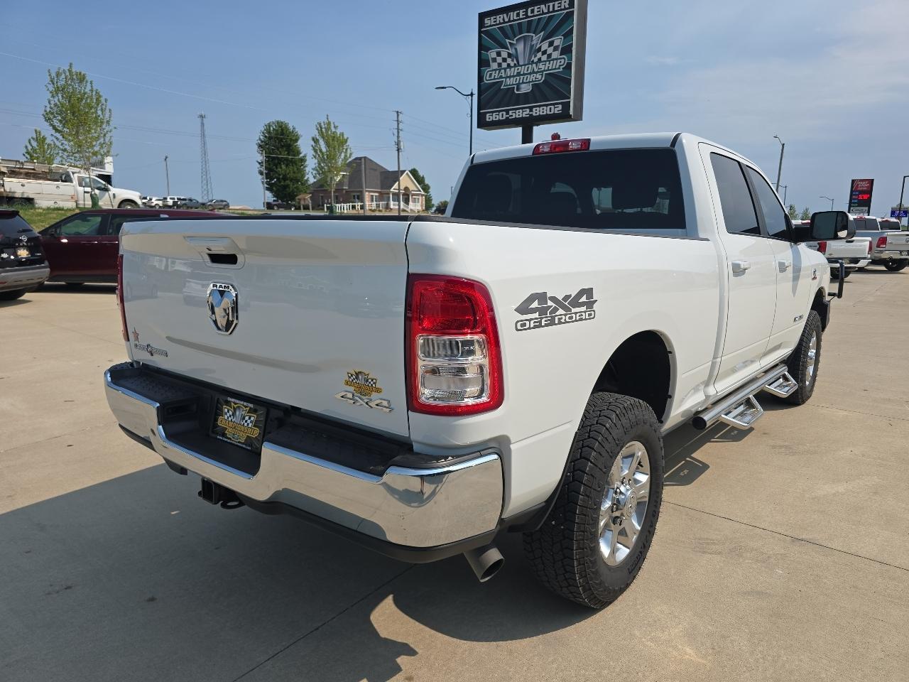 RAM 2500 Lone Star 4x4 Crew Cab 6'4" Box 2022