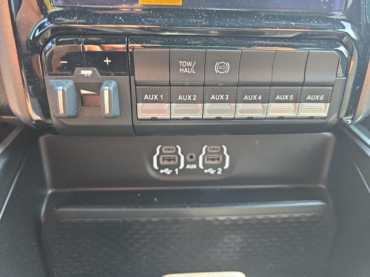 RAM 2500 Lone Star 4x4 Crew Cab 6'4" Box 2022