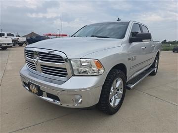 2017 RAM 1500 Big Horn 4x4 Crew Cab 5'7" Box