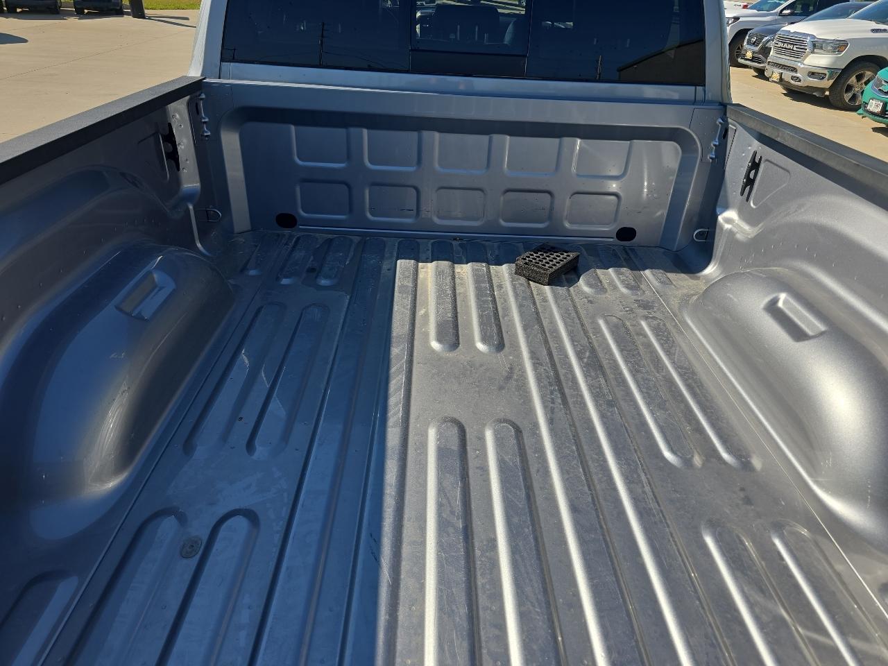 RAM 2500 Laramie 4x4 Crew Cab 6'4" Box 2024