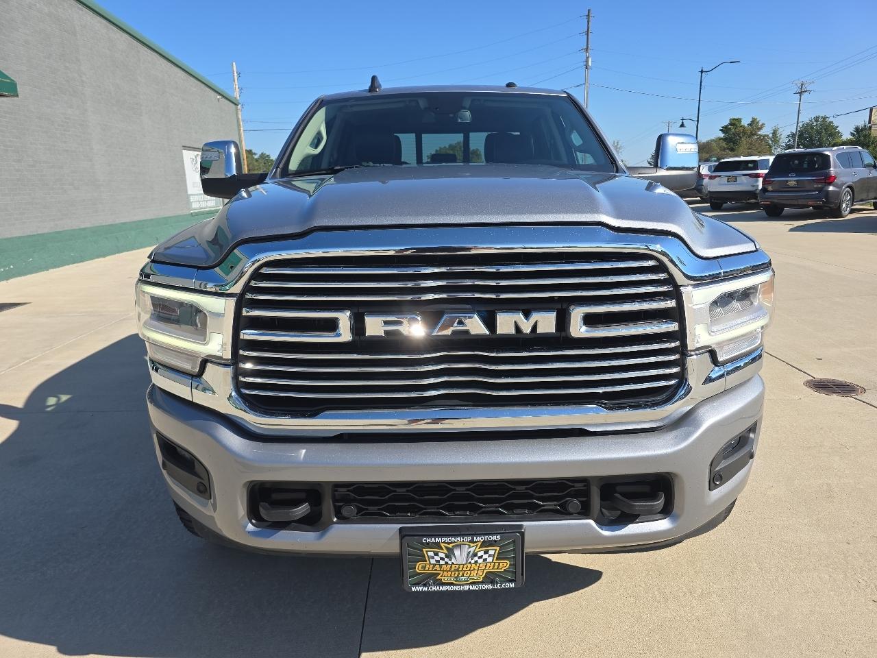 RAM 2500 Laramie 4x4 Crew Cab 6'4" Box 2024