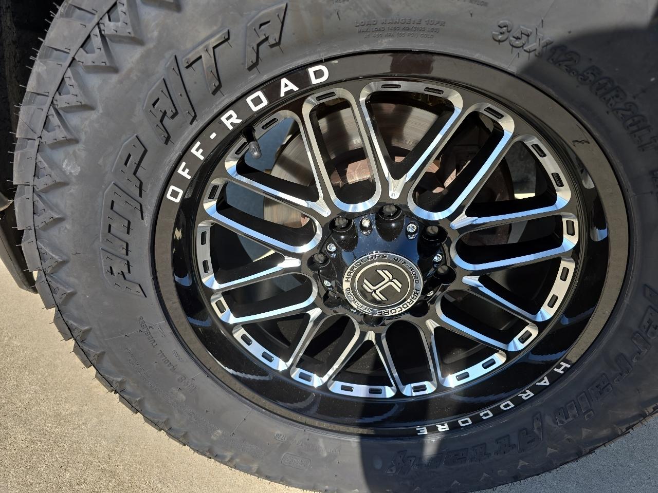 RAM 2500 Laramie 4x4 Crew Cab 6'4" Box 2024