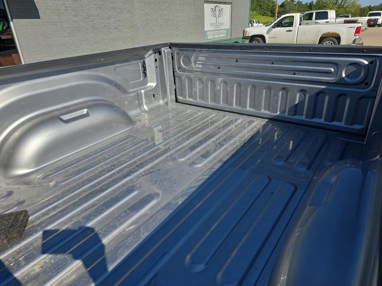 RAM 2500 Laramie 4x4 Crew Cab 6'4" Box 2024