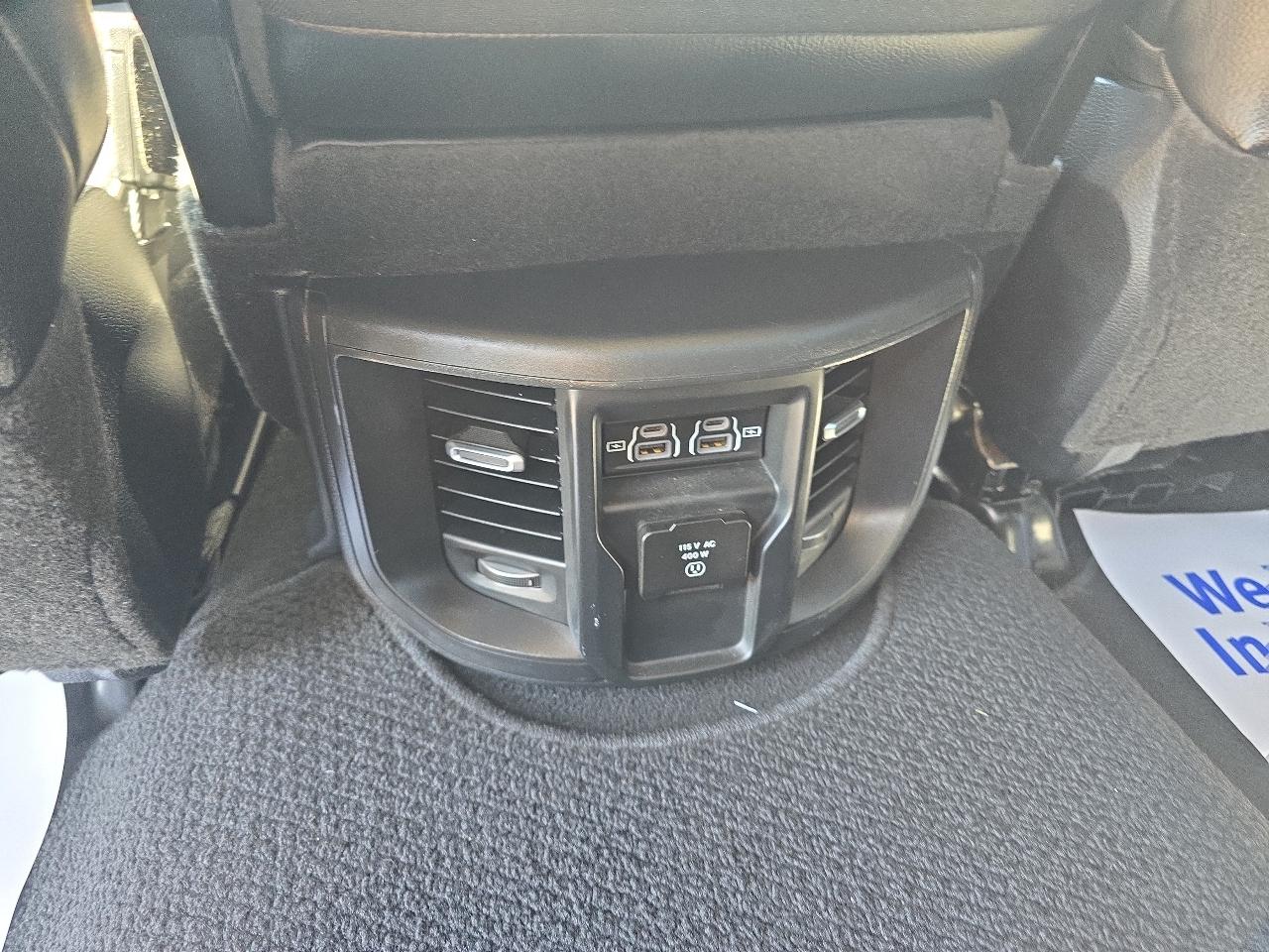 RAM 2500 Laramie 4x4 Crew Cab 6'4" Box 2024