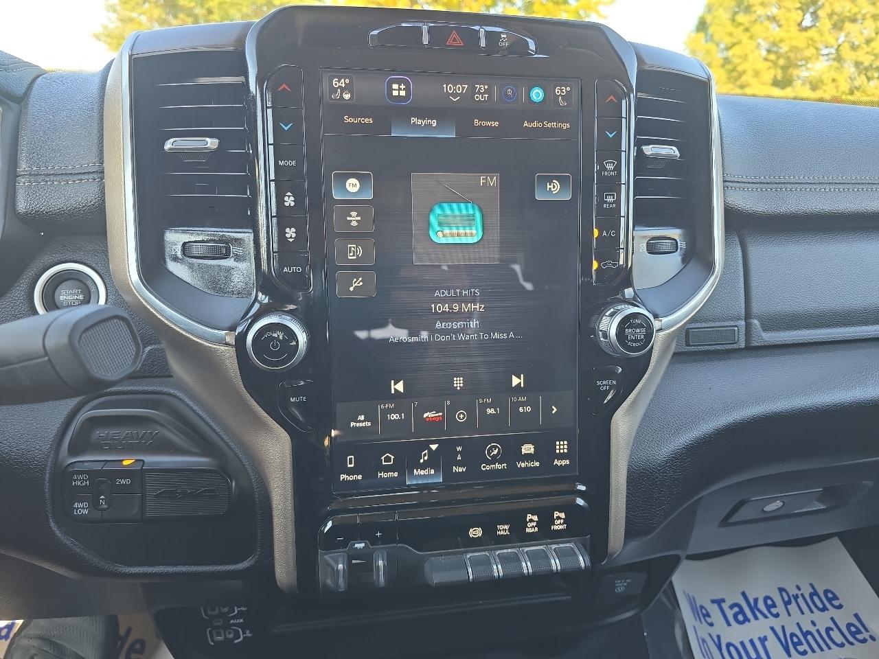 RAM 2500 Laramie 4x4 Crew Cab 6'4" Box 2024