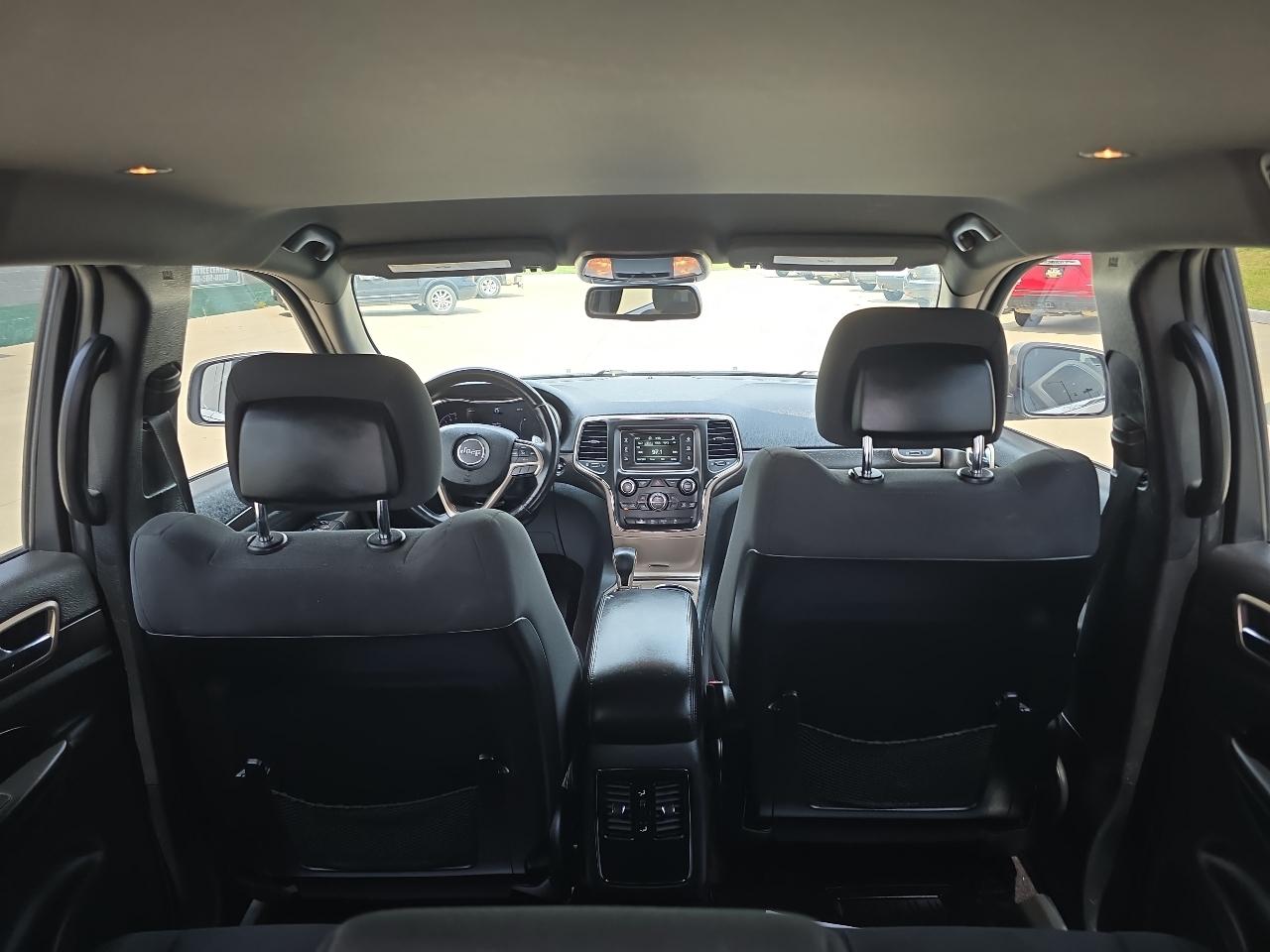 Jeep Grand Cherokee 4WD 4dr Laredo 2016