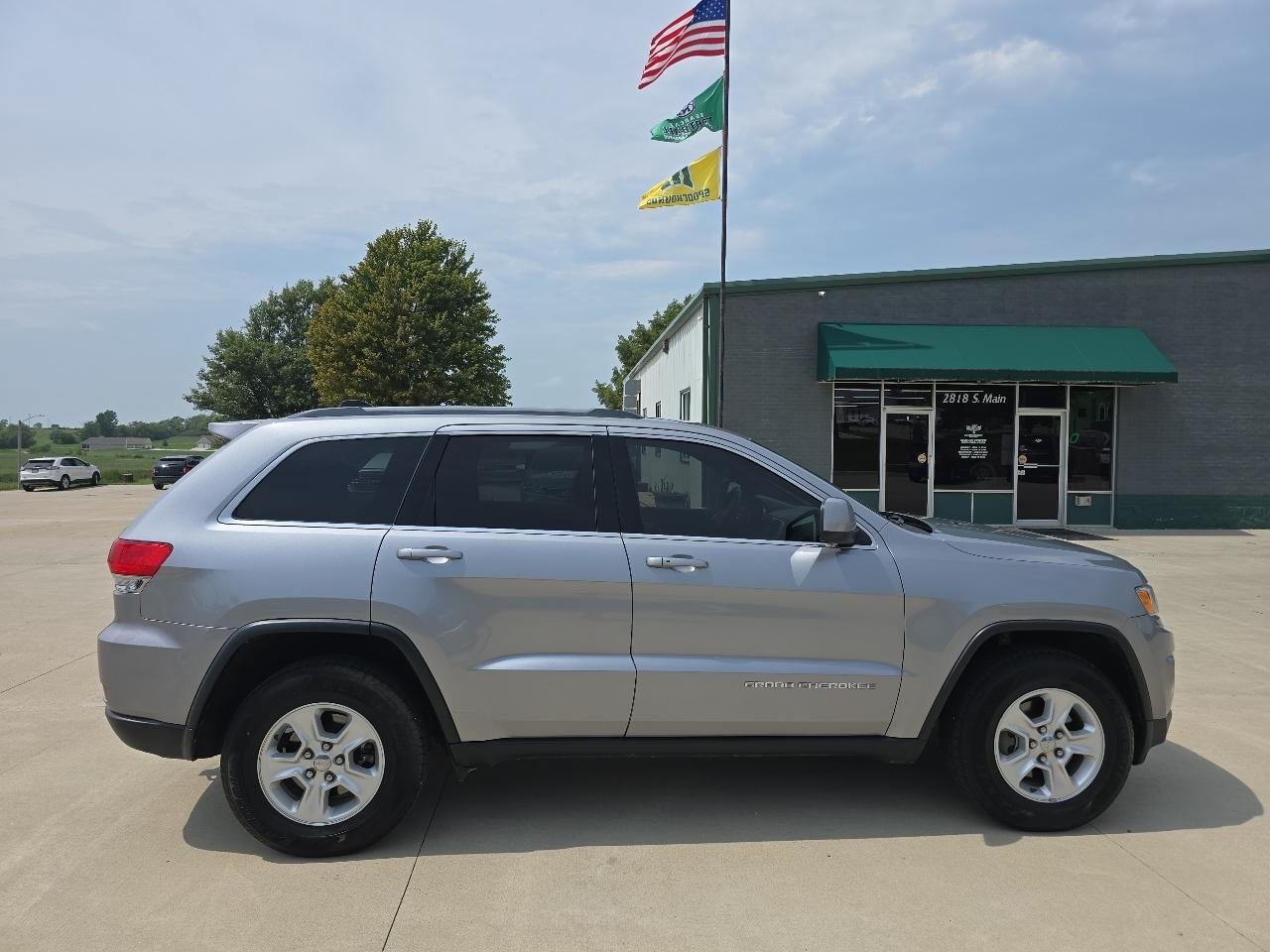 Jeep Grand Cherokee 4WD 4dr Laredo 2016