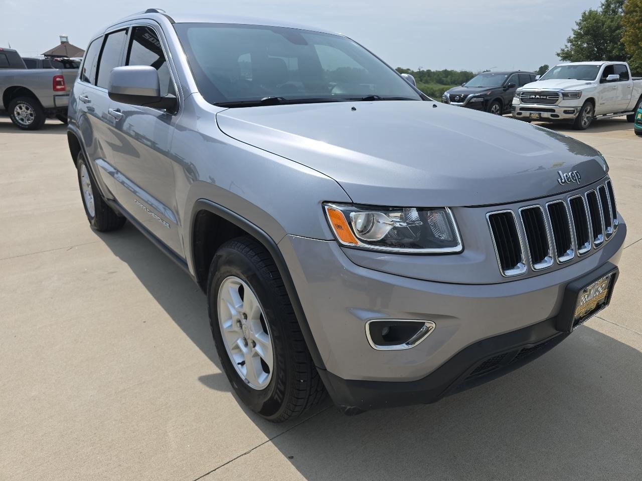 Jeep Grand Cherokee 4WD 4dr Laredo 2016