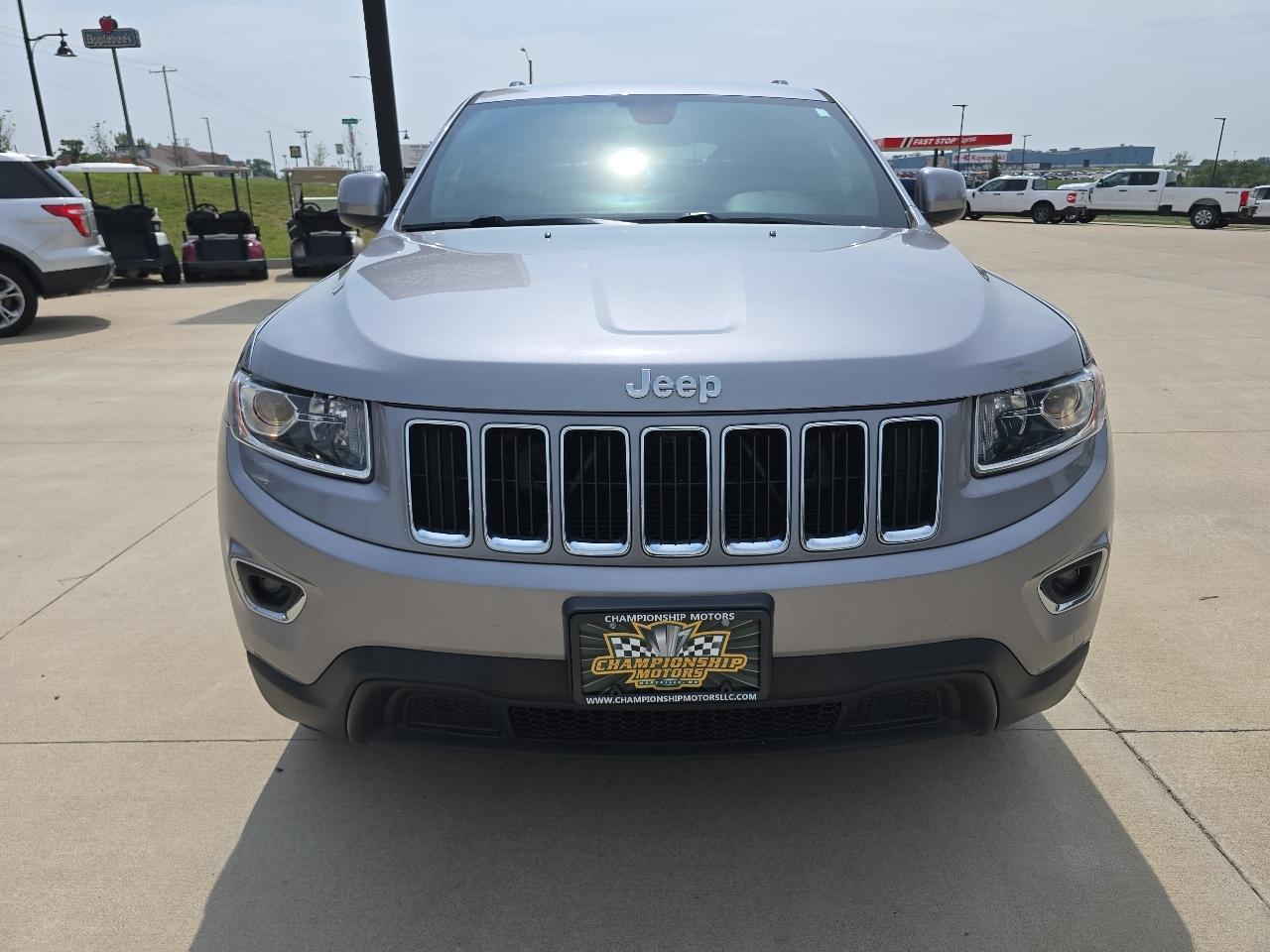 Jeep Grand Cherokee 4WD 4dr Laredo 2016