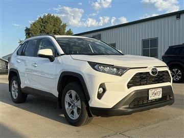 2021 Toyota RAV4 XLE AWD (Natl)