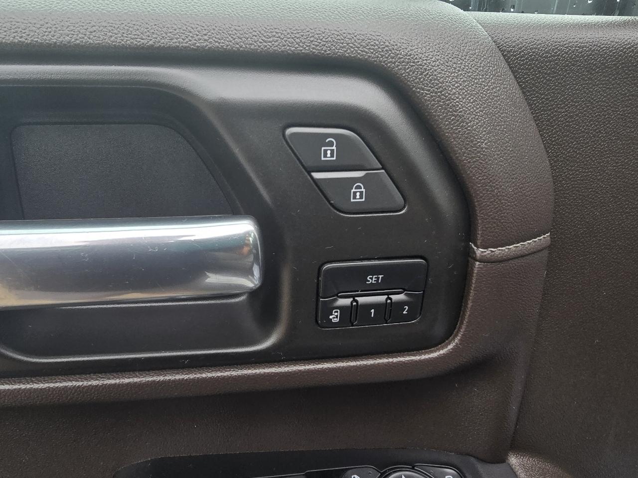 Chevrolet Silverado 2500HD 4WD Crew Cab 159" LTZ 2022