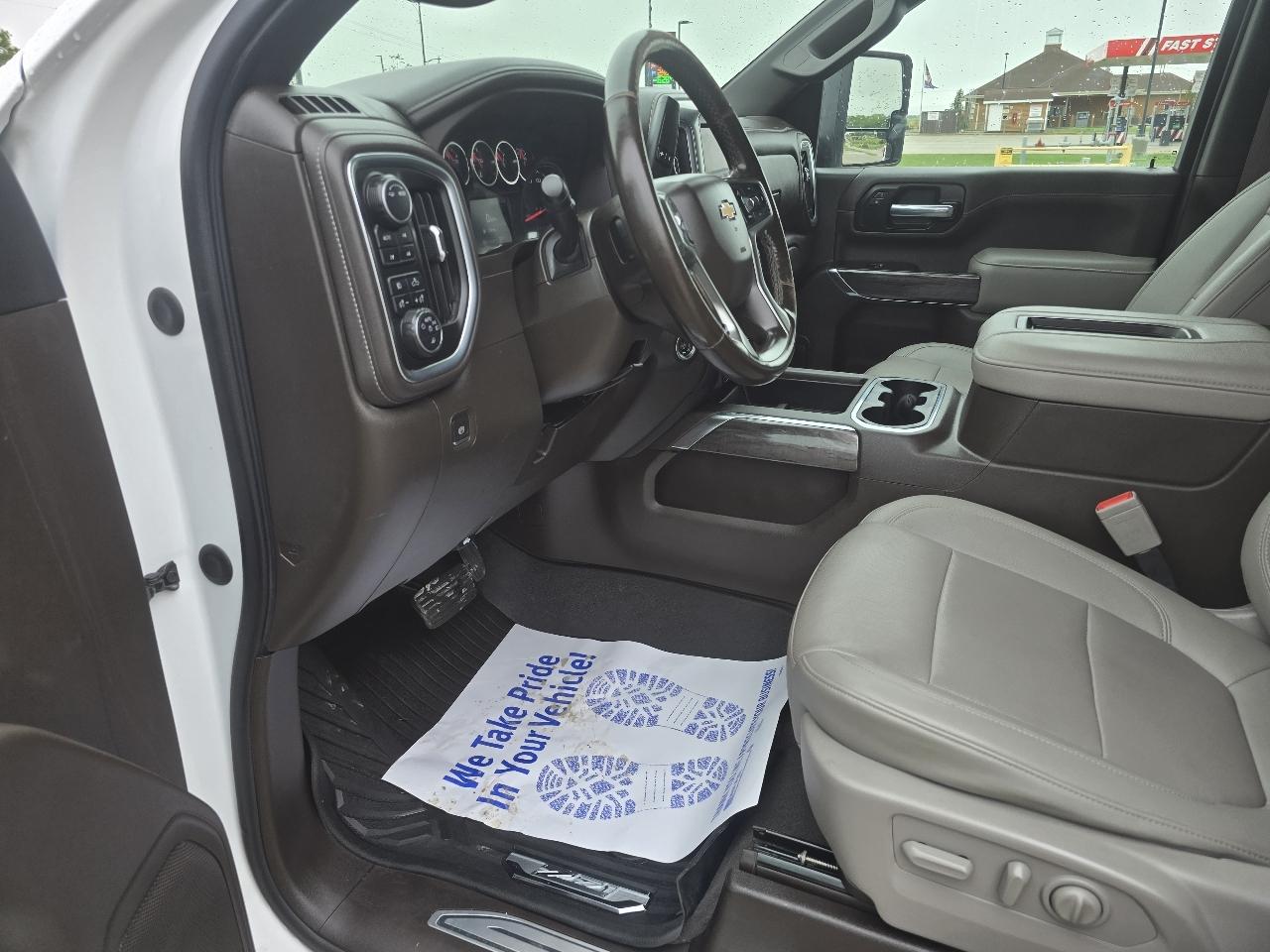 Chevrolet Silverado 2500HD 4WD Crew Cab 159" LTZ 2022