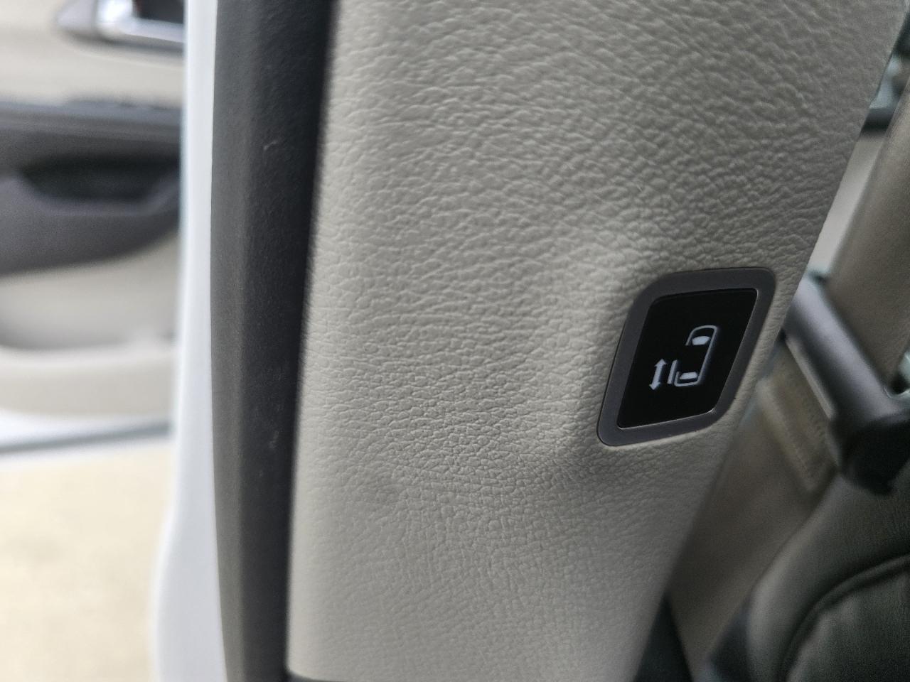 Chrysler Pacifica Touring L FWD 2022