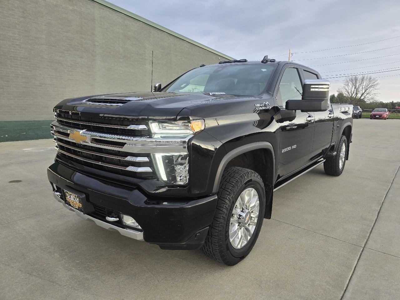2023 Chevrolet Silverado 2500HD 4WD Crew Cab 159" High Country
