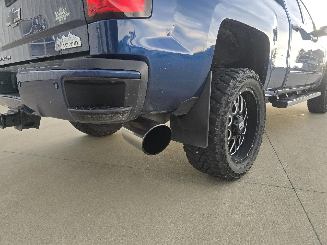 Chevrolet Silverado 3500HD 4WD Crew Cab 153.7" High Country 2016