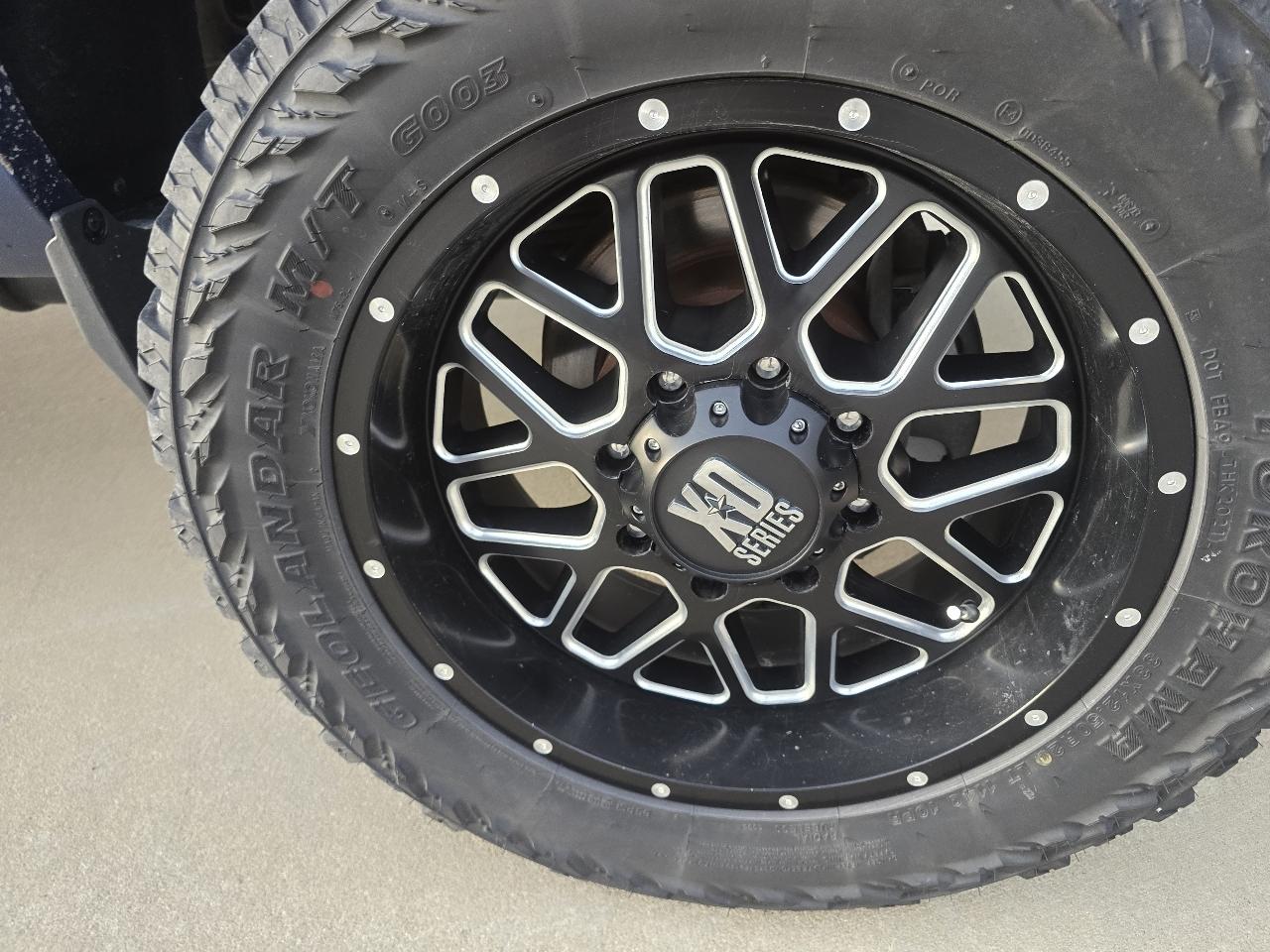 Chevrolet Silverado 3500HD 4WD Crew Cab 153.7" High Country 2016