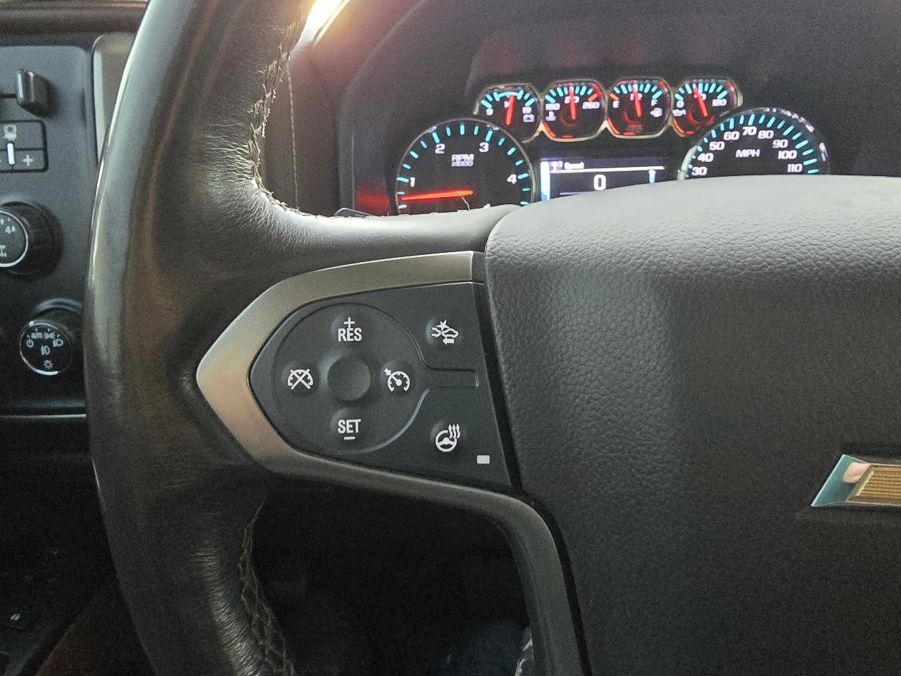 Chevrolet Silverado 3500HD 4WD Crew Cab 153.7" High Country 2016