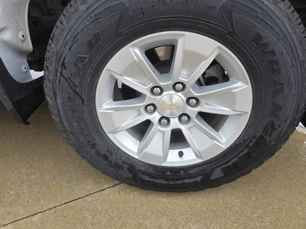 Chevrolet Silverado 1500 4WD Crew Cab 147" LT w/1LT 2024