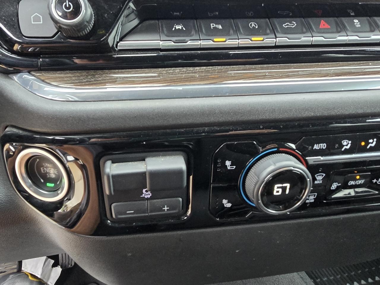Chevrolet Silverado 1500 4WD Crew Cab 147" LT w/1LT 2024