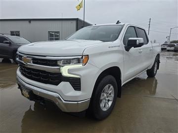 2024 Chevrolet Silverado 1500 4WD Crew Cab 147" LT w/1LT