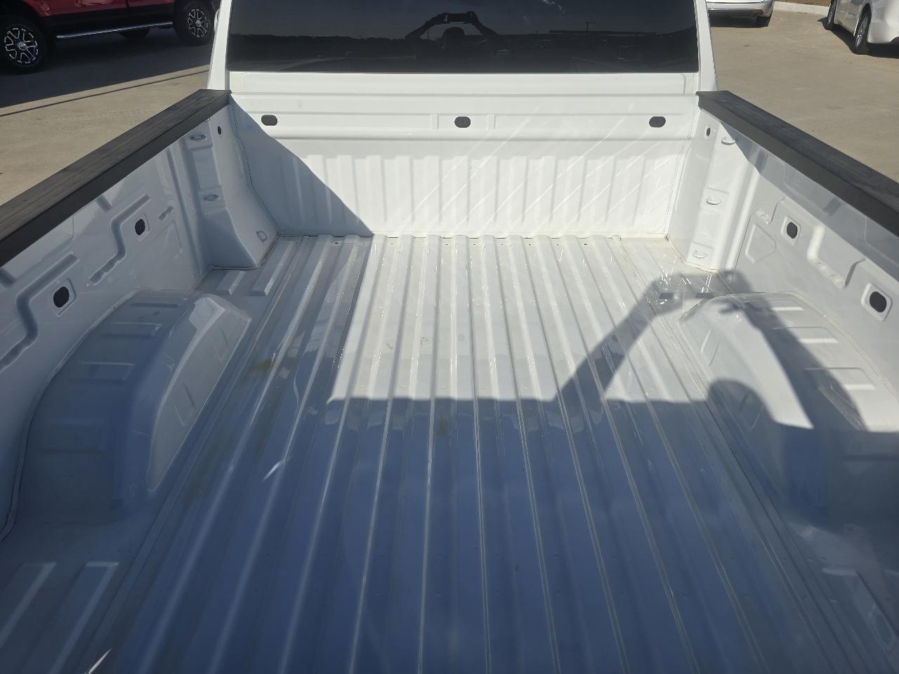 Chevrolet Silverado 2500HD 4WD Crew Cab 159" Custom 2024