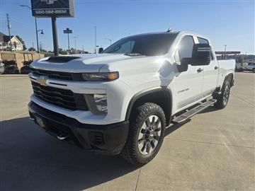 2024 Chevrolet Silverado 2500HD 4WD Crew Cab 159" Custom