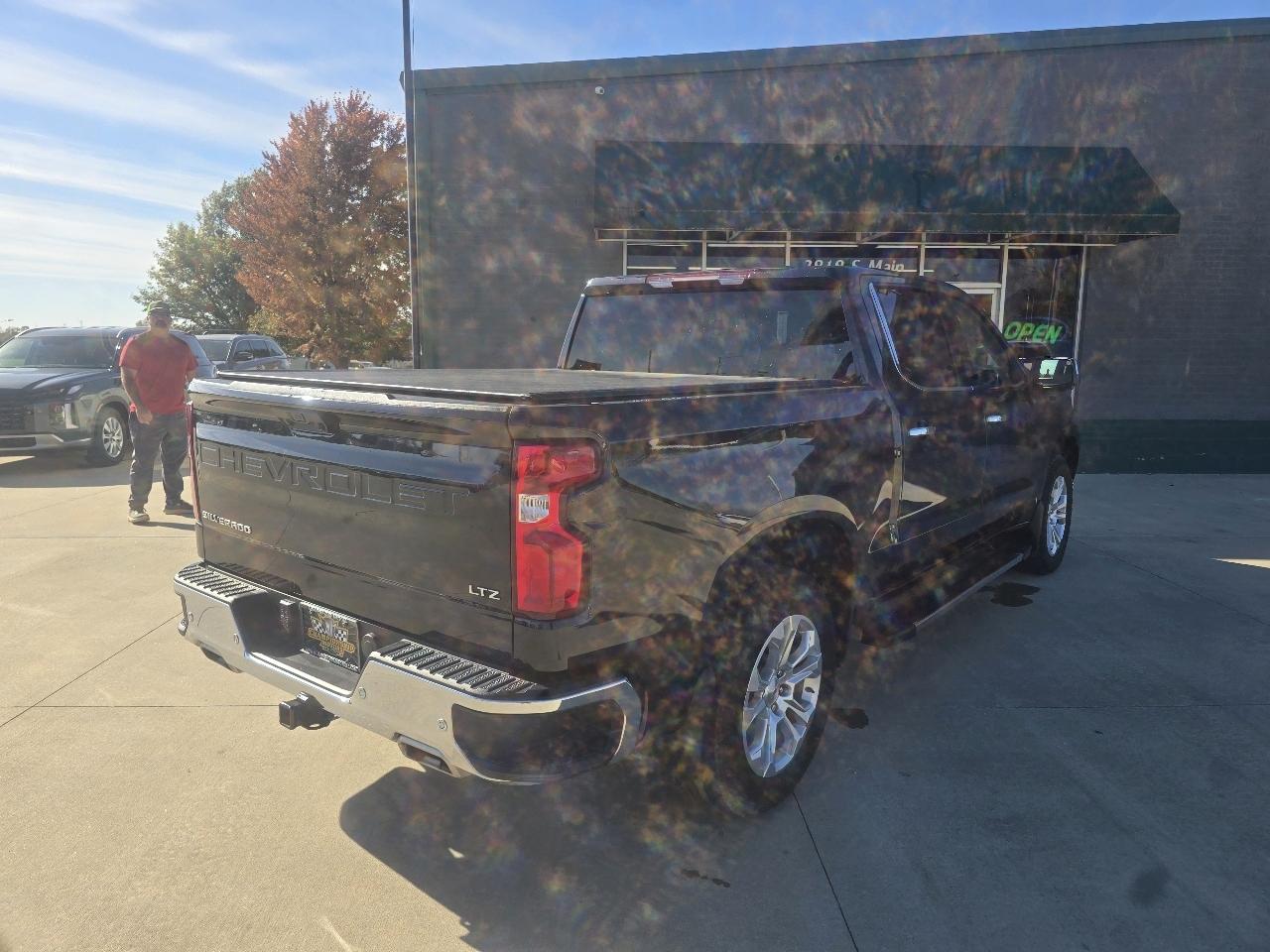 Chevrolet Silverado 1500 4WD Crew Cab 147" LTZ 2024