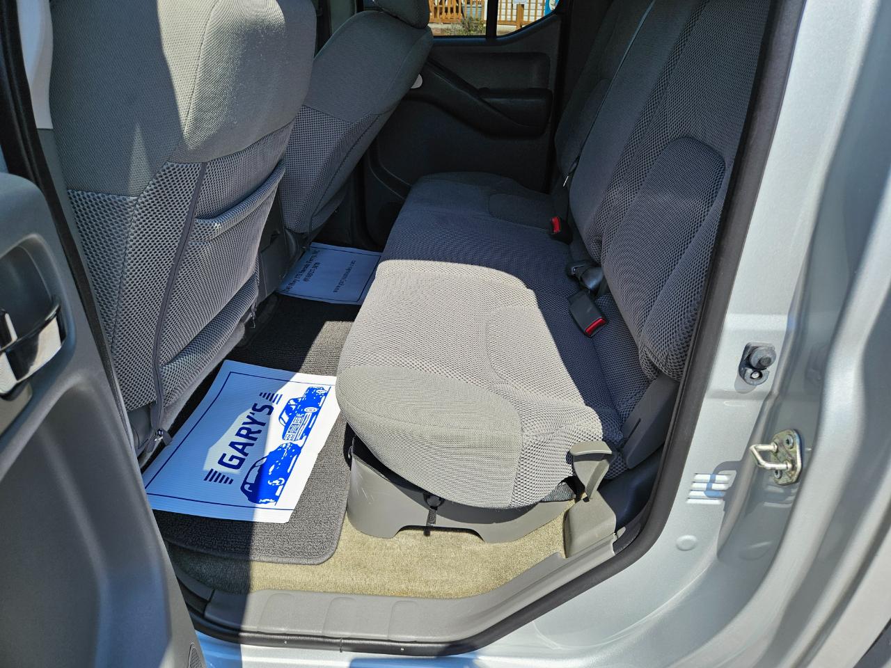 Nissan Frontier 4WD Crew Cab SWB Auto SV 2017