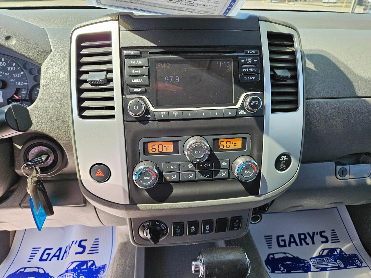 Nissan Frontier 4WD Crew Cab SWB Auto SV 2017