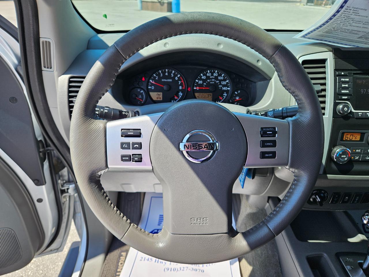 Nissan Frontier 4WD Crew Cab SWB Auto SV 2017