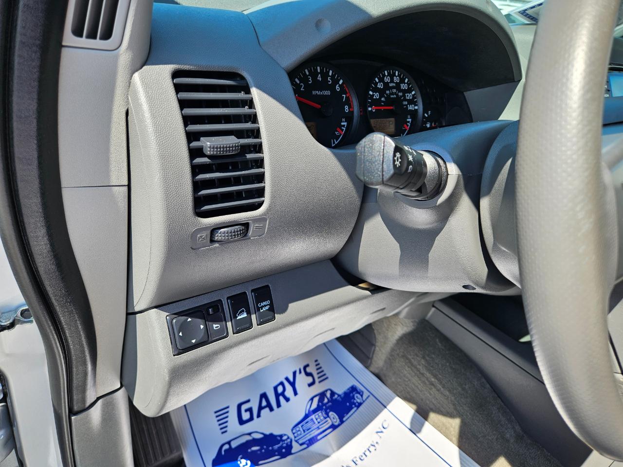 Nissan Frontier 4WD Crew Cab SWB Auto SV 2017